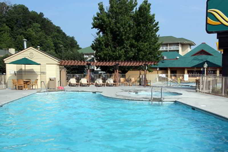 Comfort Inn & Suites At Dollywood Lane Pigeon Forge Exterior foto